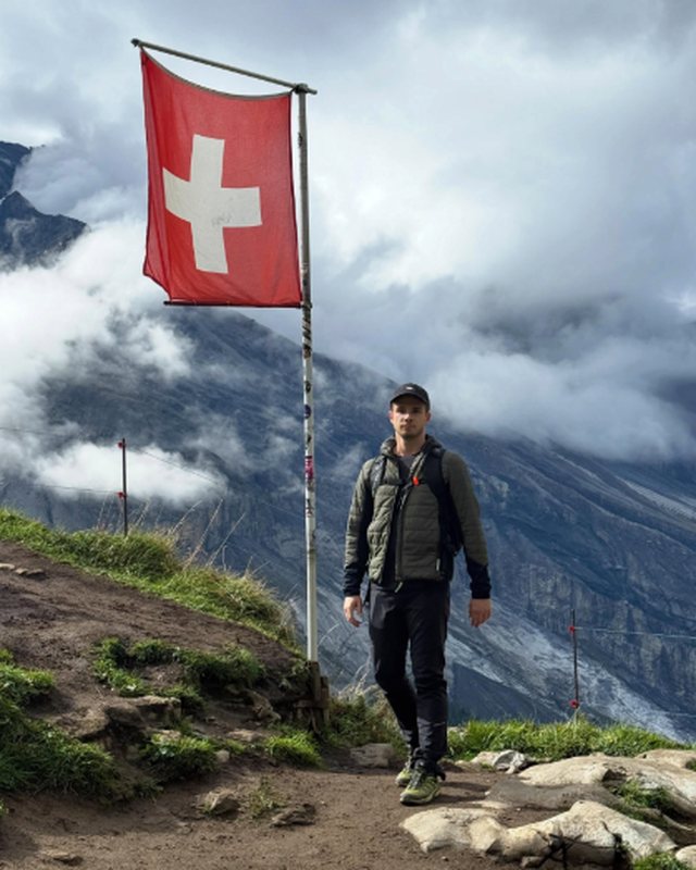 Wandern in den Schweizer Bergen